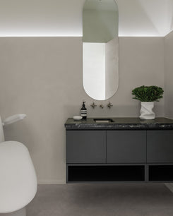 salon chair and mirror on the wall